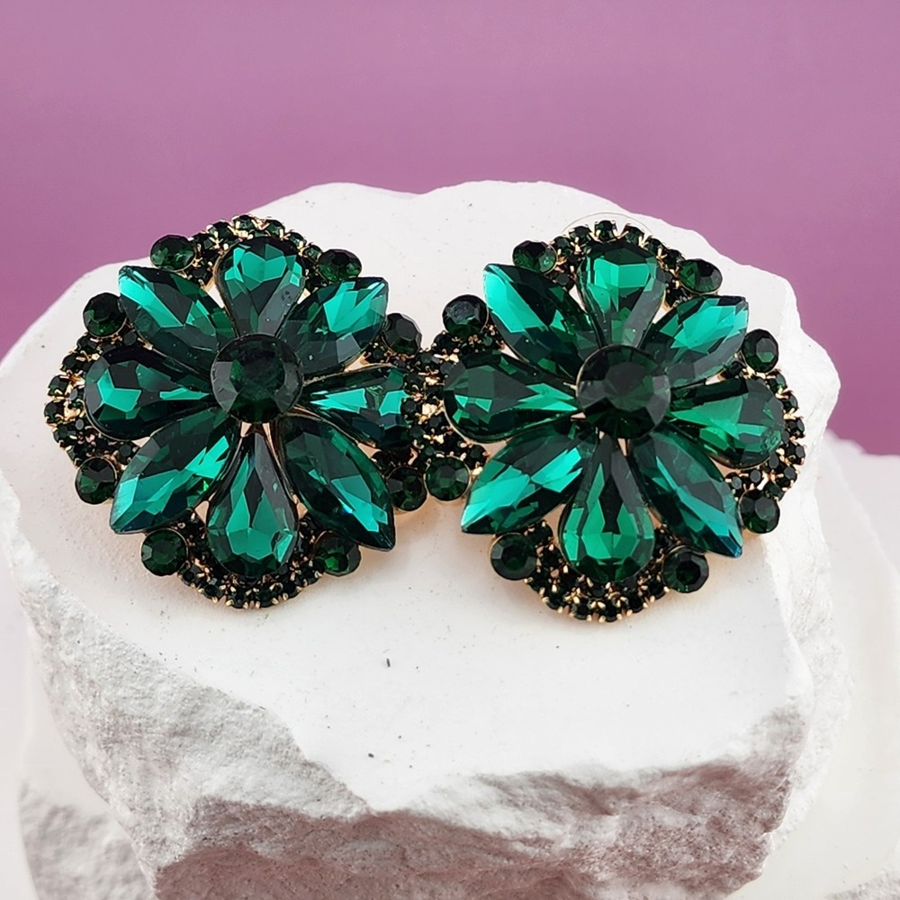 Emerald Green Rhinestone Flower Statement Earrings Gold Tone Floral Cluster